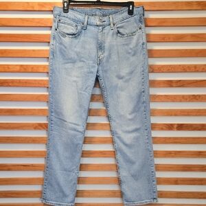 Vintage Levi’s 514 Straight Leg Jeans Light Wash | 30” Inseam | Early 2000s